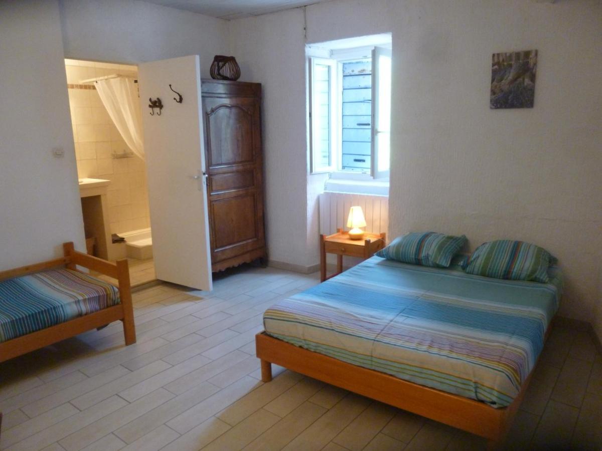 Chambre D'Hotes Lou Couradou Grospierres Exteriör bild